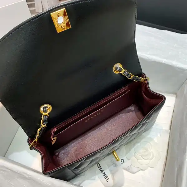 CHANEL FLAP BAG