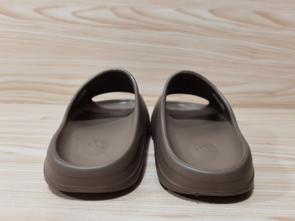 HOT SALE YEEZY SLIDE "EARTH BROWN" FV8425