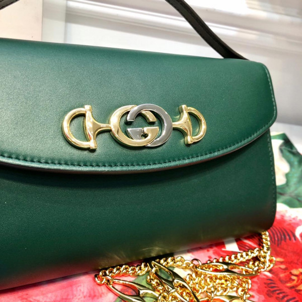 Gucci Zumi smooth leather small shoulder bag