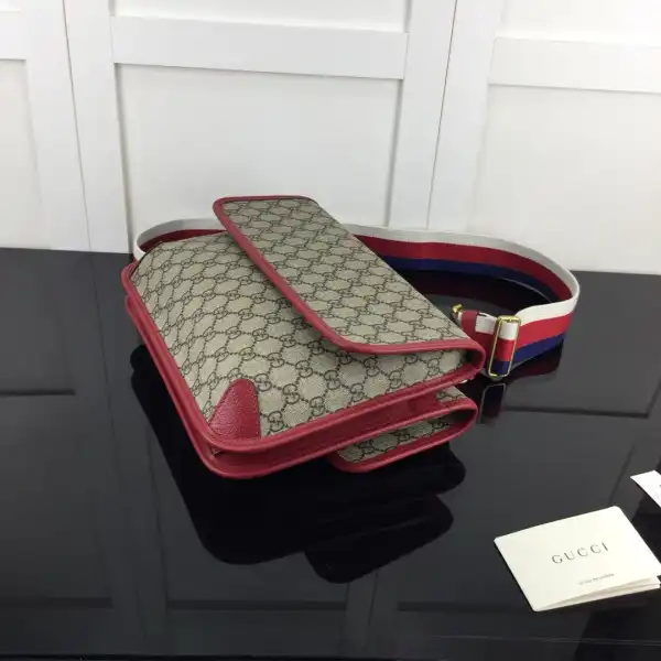 Frstbag ru Gucci GG messenger bag