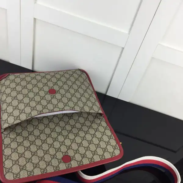 Bagsoffer Gucci GG messenger bag