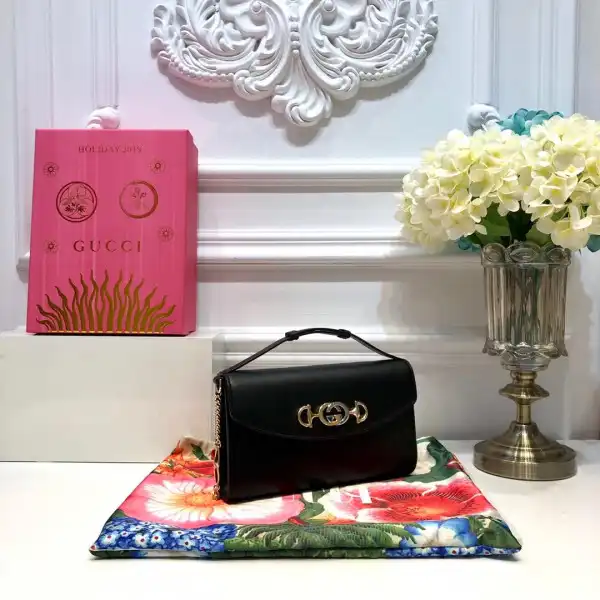 Affordable Gucci Zumi smooth leather small shoulder bag