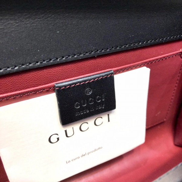 HOT SALE Gucci Zumi smooth leather small shoulder bag