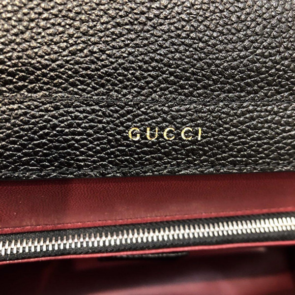 HOT SALE Gucci Zumi grainy leather small top handle bag