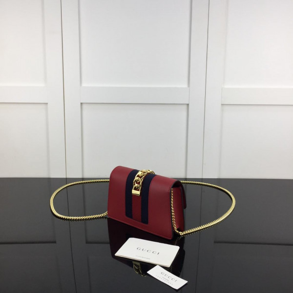 HOT SALE GUCCI Sylvie leather super mini bag