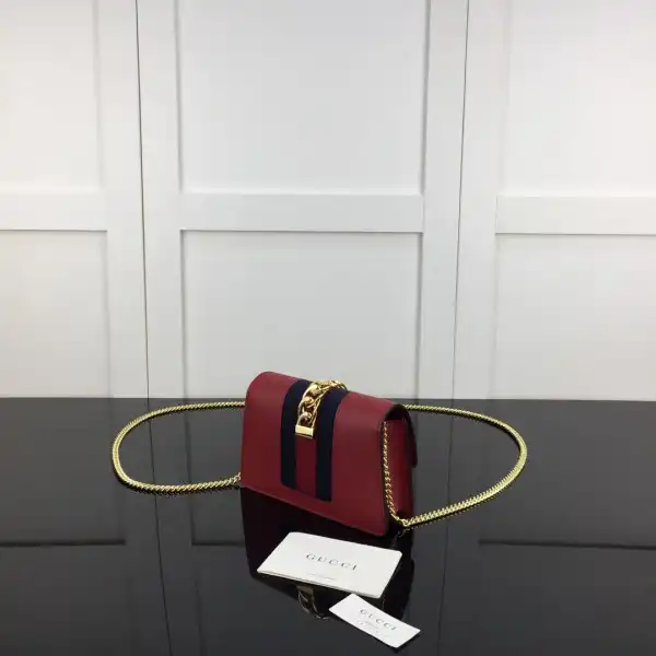 GUCCI Sylvie leather super mini bag