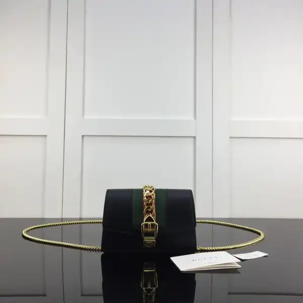 GUCCI Sylvie leather super mini bag