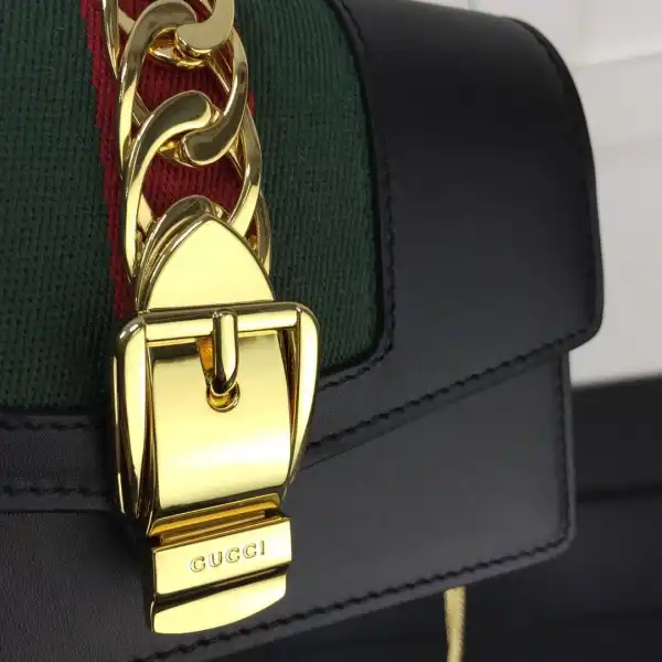 GUCCI Sylvie leather super mini bag