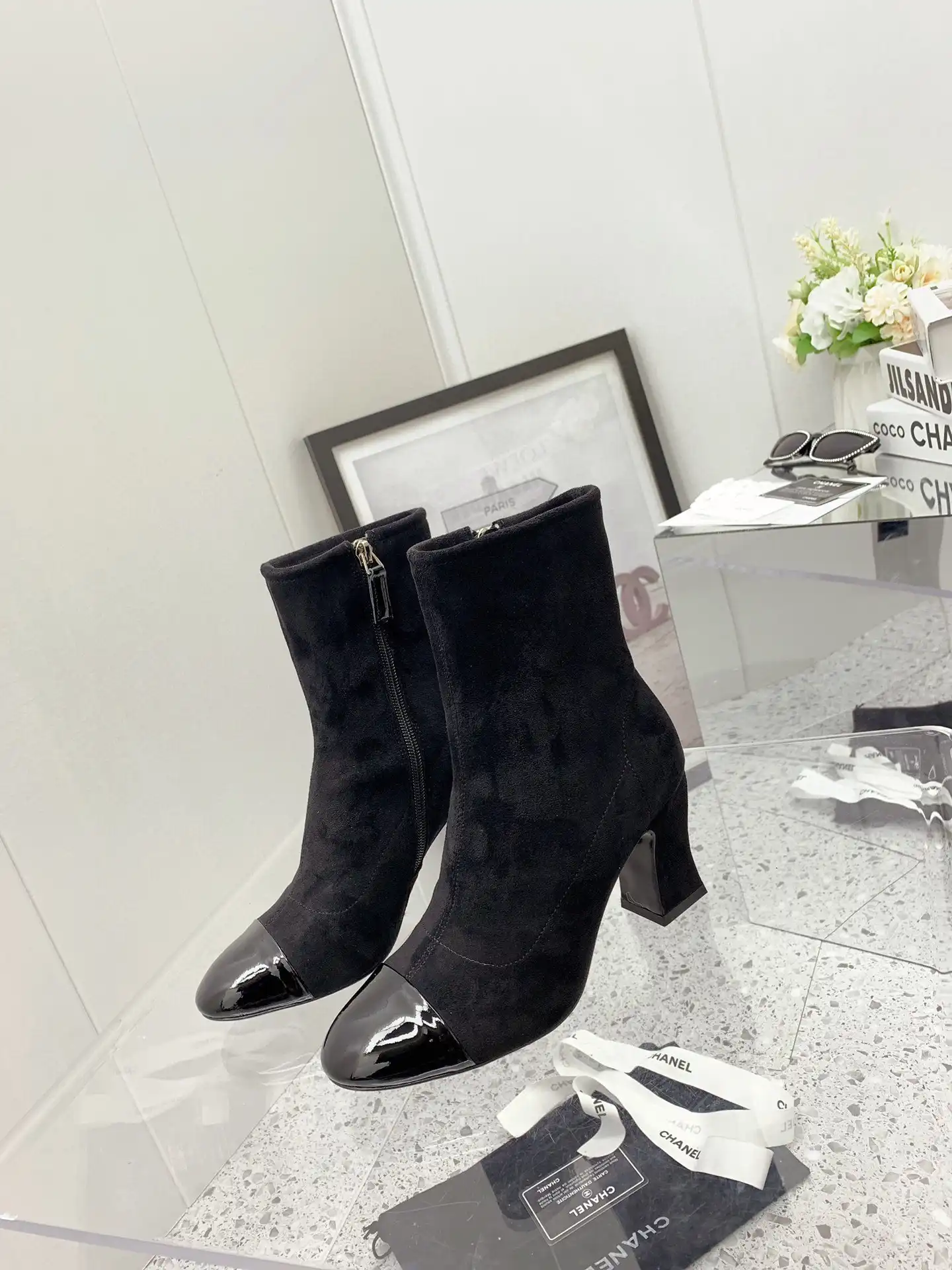 CL ANKLE BOOTS