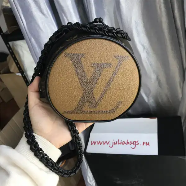 Frstbag ru LOUIS VUITTON BOURSICOT BC