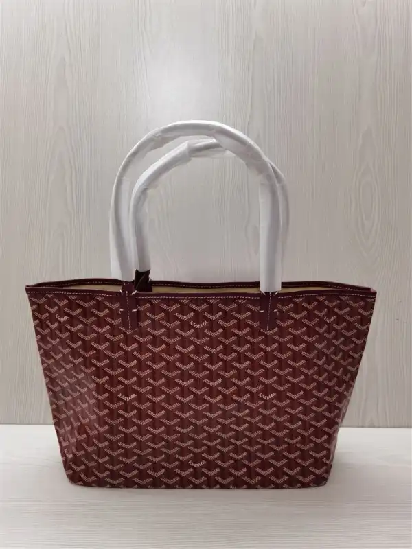 GOYARD TOTE BAG