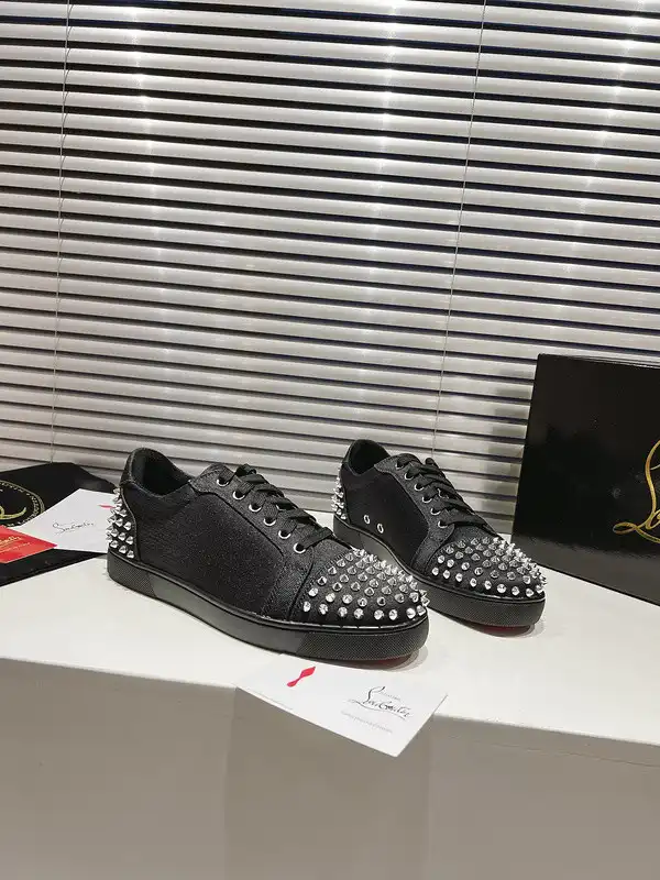 Bagsoffer Christian Louboutin  Men&Women Sneakers