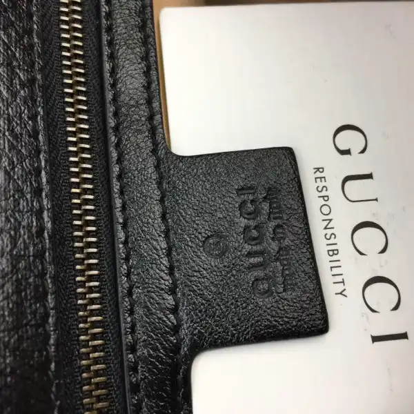 Gucci GG Marmont 26CM