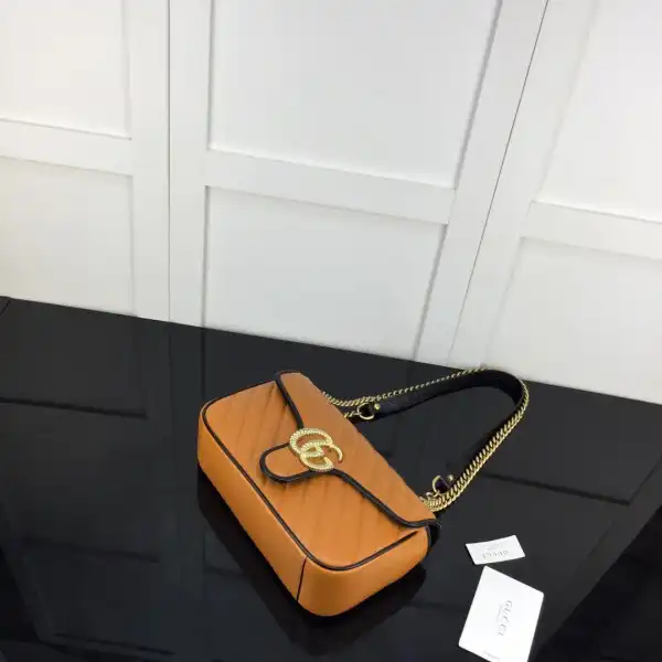 Gucci GG Marmont 26CM