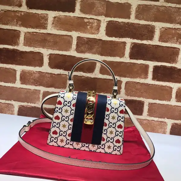 GUCCI Sylvie mini leather bag