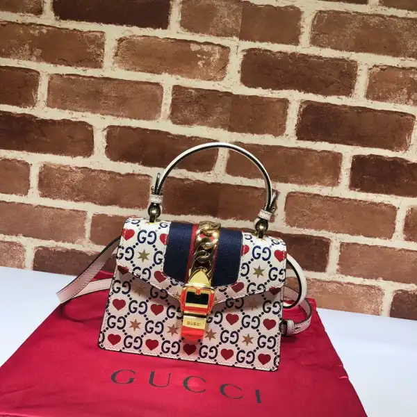 HOT SALE GUCCI Sylvie mini leather bag