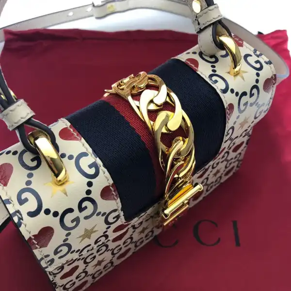 GUCCI Sylvie mini leather bag