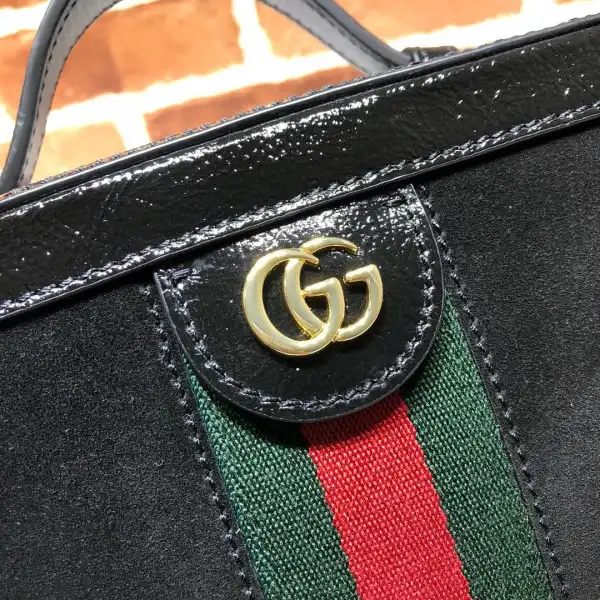 GUCCI Ophidia small GG shoulder bag