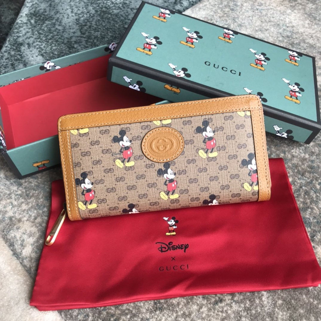 HOT SALE Disney x Gucci GG Zippy Wallet