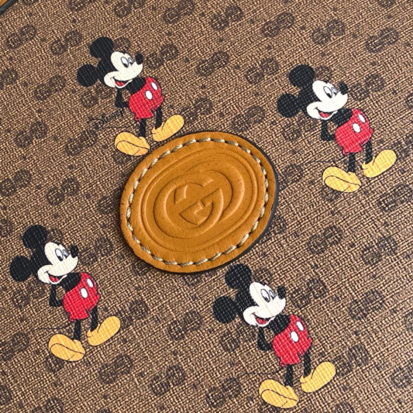 HOT SALE Disney x Gucci GG Round Shoulder Bag