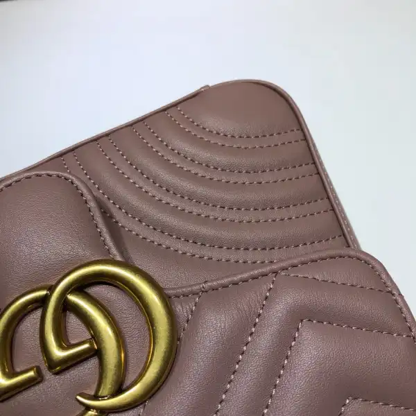 GUCCI GG Marmont mini top handle bag