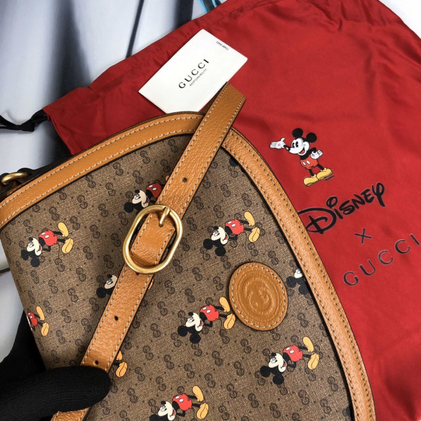 HOT SALE Disney x Gucci small shoulder bag