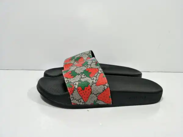 Yupoo bagsoffer GUCCI SLIPPERS