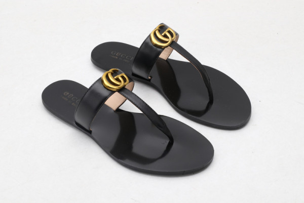 HOT SALE GUCCI Leather thong sandal with Double G