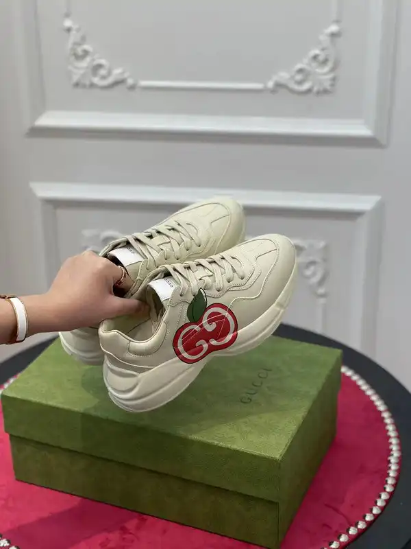 GUCCI Rhyton sneaker