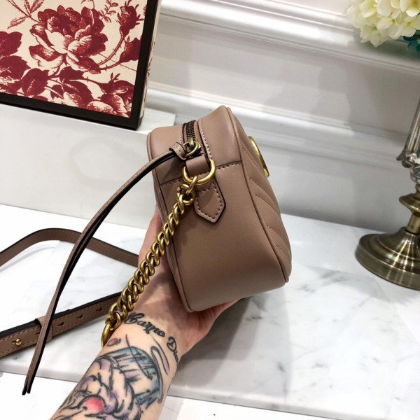 HOT SALE Gucci GG Marmont small matelassé shoulder bag