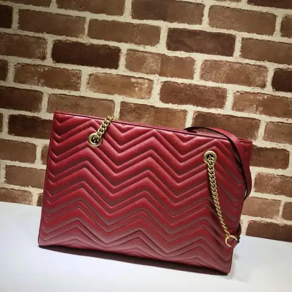 Cheap GUCCI GG Marmont matelassé medium tote