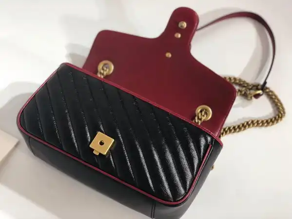 Affordable Gucci GG Marmont 26CM