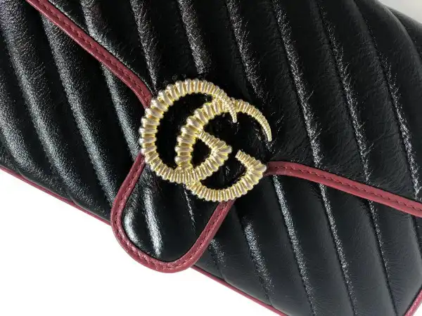 Gucci GG Marmont 26CM