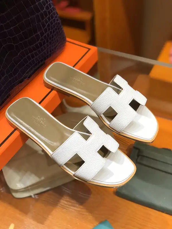 HERMES SANDAL