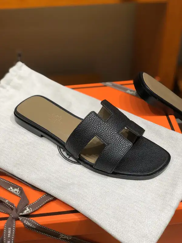 HERMES SANDAL