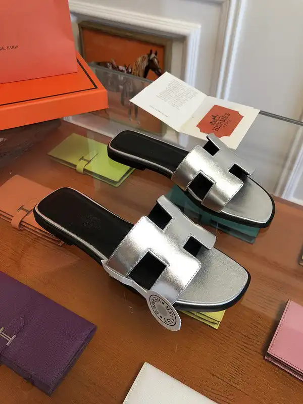 HERMES SANDAL