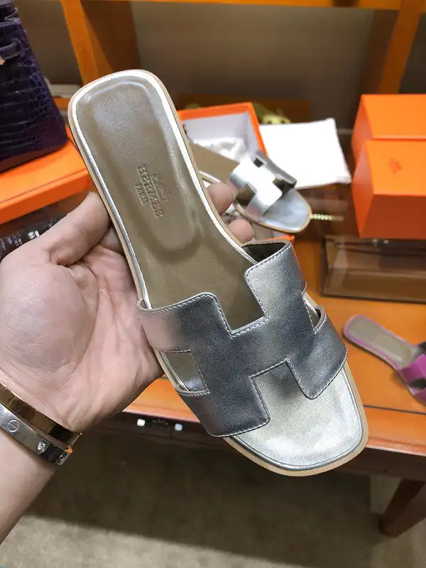 HERMES SANDAL