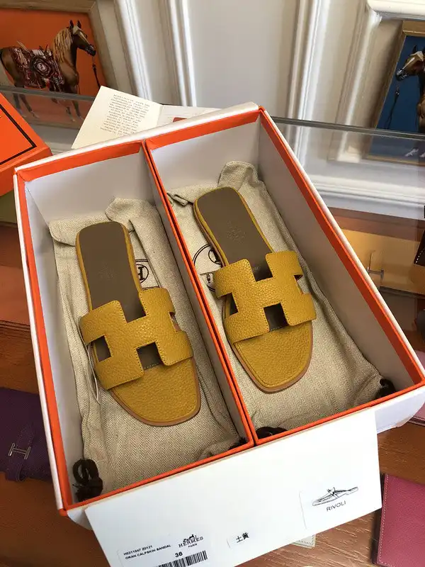 HERMES SANDAL