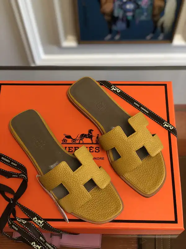 HERMES SANDAL