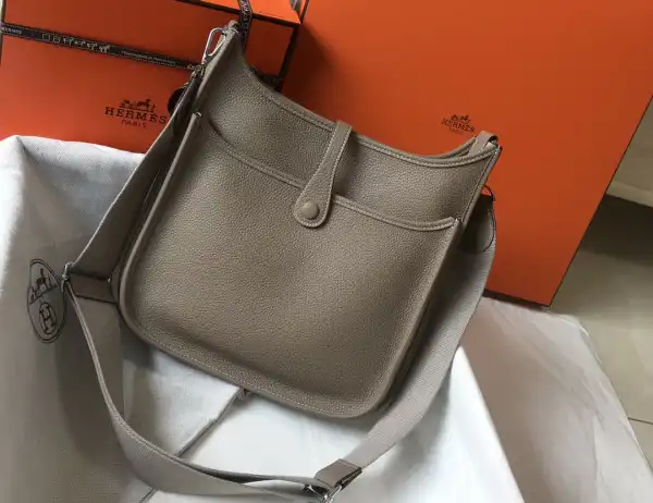 Bagsoffer HERMES EVELYNE