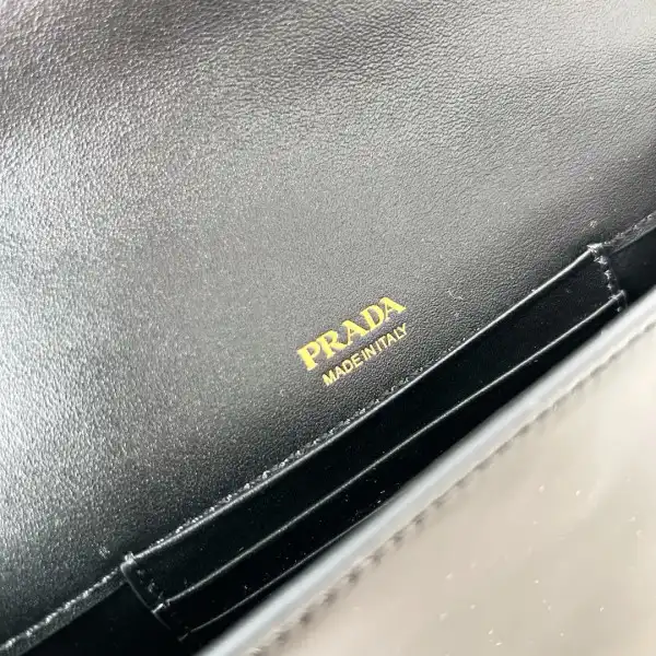 PRADA Patent leather mini-bag-20*11.5CM