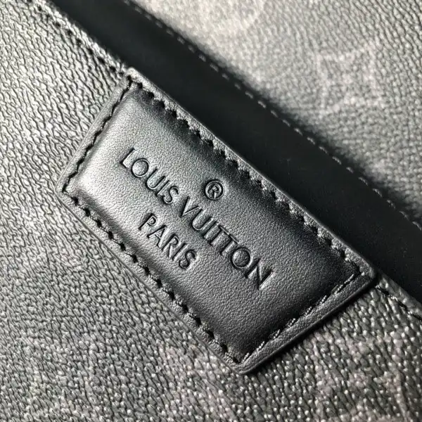 Louis Vuitton DISCOVERY BACKPACK PM