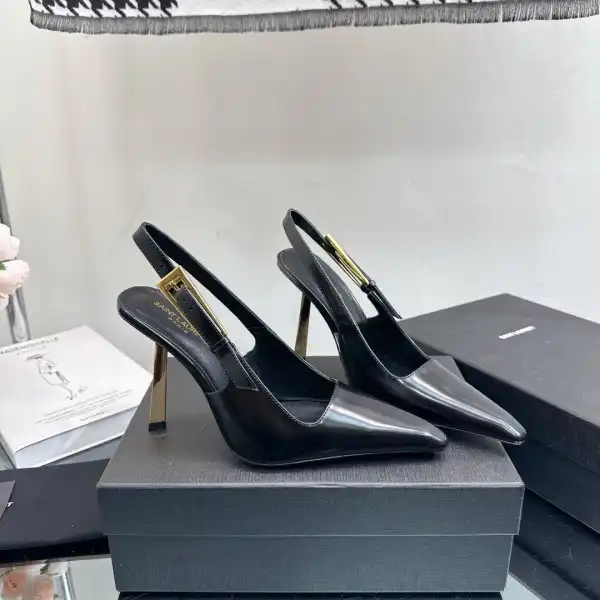 First bag ru YSL PUMPS