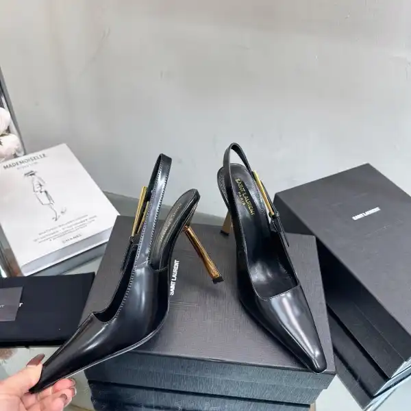 First bag ru YSL PUMPS