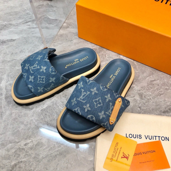 HOT SALE LOUIS VUITTON POOL PILLOW COMFORT MULE