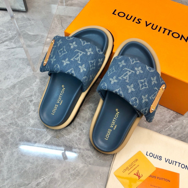 HOT SALE LOUIS VUITTON POOL PILLOW COMFORT MULE