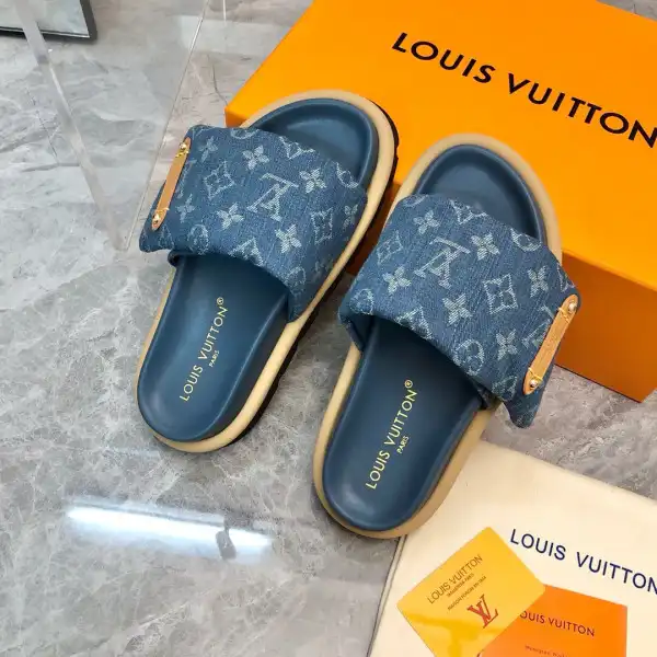 LOUIS VUITTON POOL PILLOW COMFORT MULE