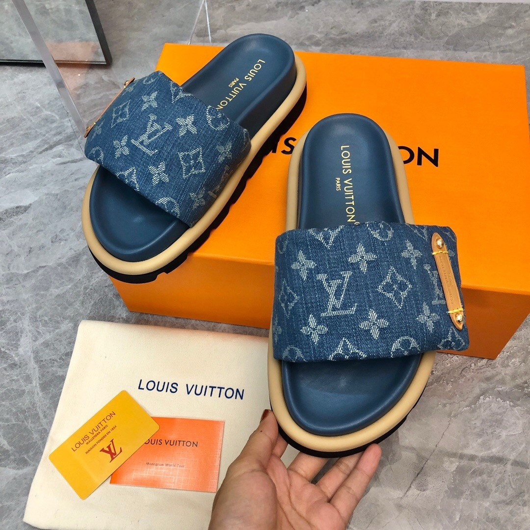 HOT SALE LOUIS VUITTON POOL PILLOW COMFORT MULE