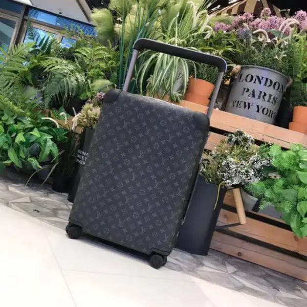 First bag ru Louis Vuitton HORIZON 55