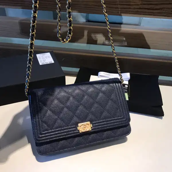 CHANEL CHAIN WALLET